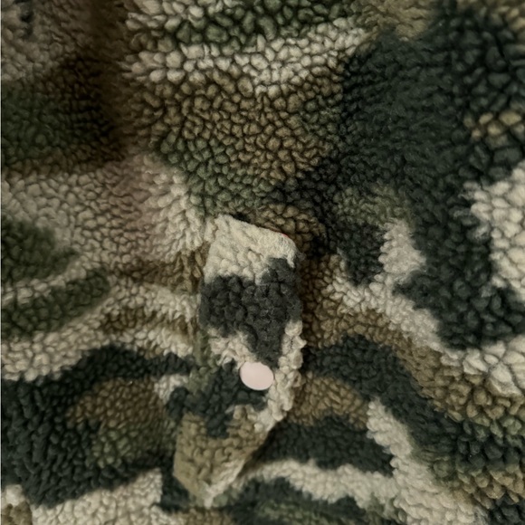 J. Crew Snap Collar Sherpa Fleece Sweatshirt in Camo - Picture 5 of 6